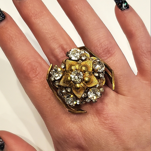 Signed Miriam Haskell Star Flower Ring - Picture 2 of 9